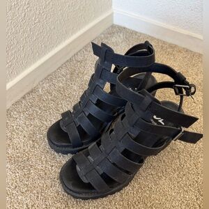 Dirty Laundry women’s shoes